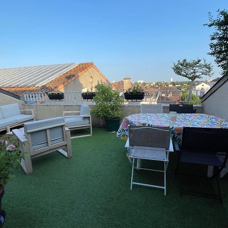 Grand Appartement Hypercentre Avec Terrasse Et Parking Poitiers Luaran gambar