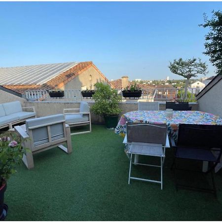 Grand Appartement Hypercentre Avec Terrasse Et Parking Poitiers Luaran gambar