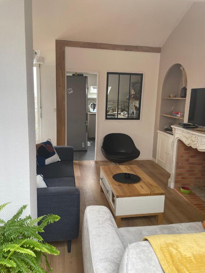Grand Appartement Hypercentre Avec Terrasse Et Parking Poitiers Luaran gambar
