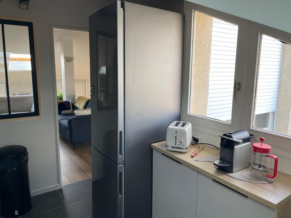 Grand Appartement Hypercentre Avec Terrasse Et Parking Poitiers Luaran gambar